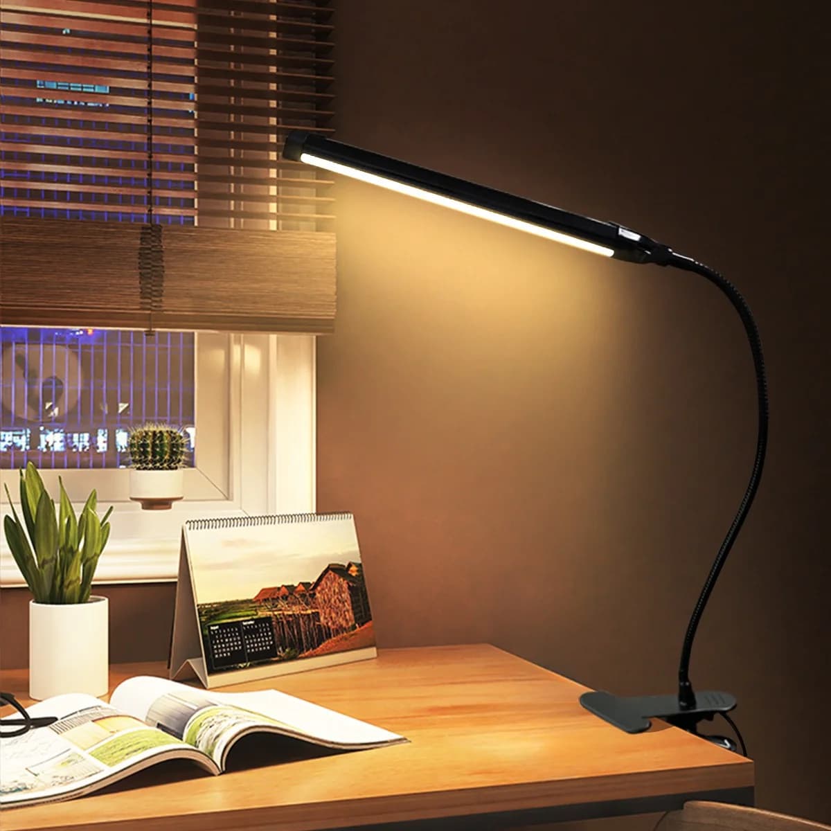 USB-світлодіодна настільна лампа з прищіпкою для читання та навчання