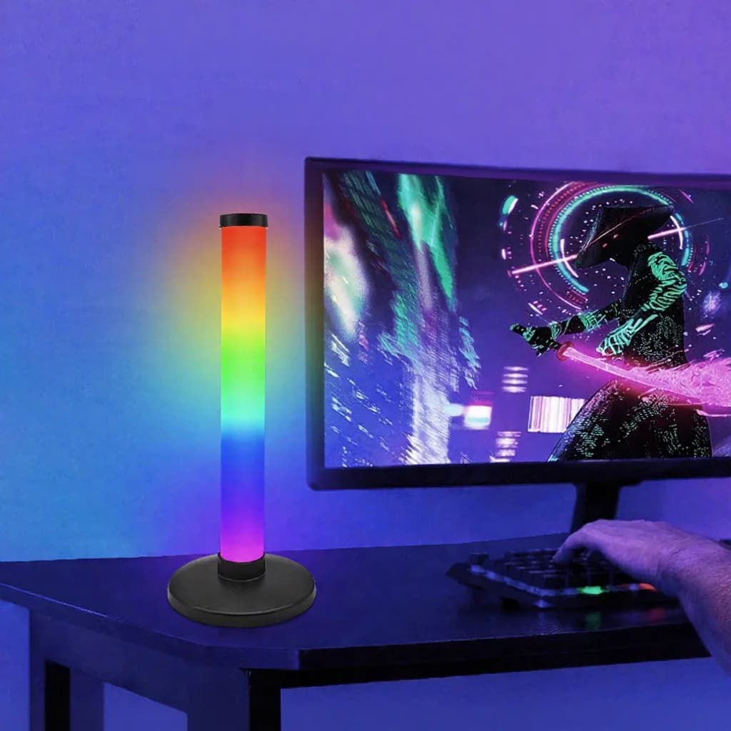 RGB-світильник з реакцією на звук для ігрового столу